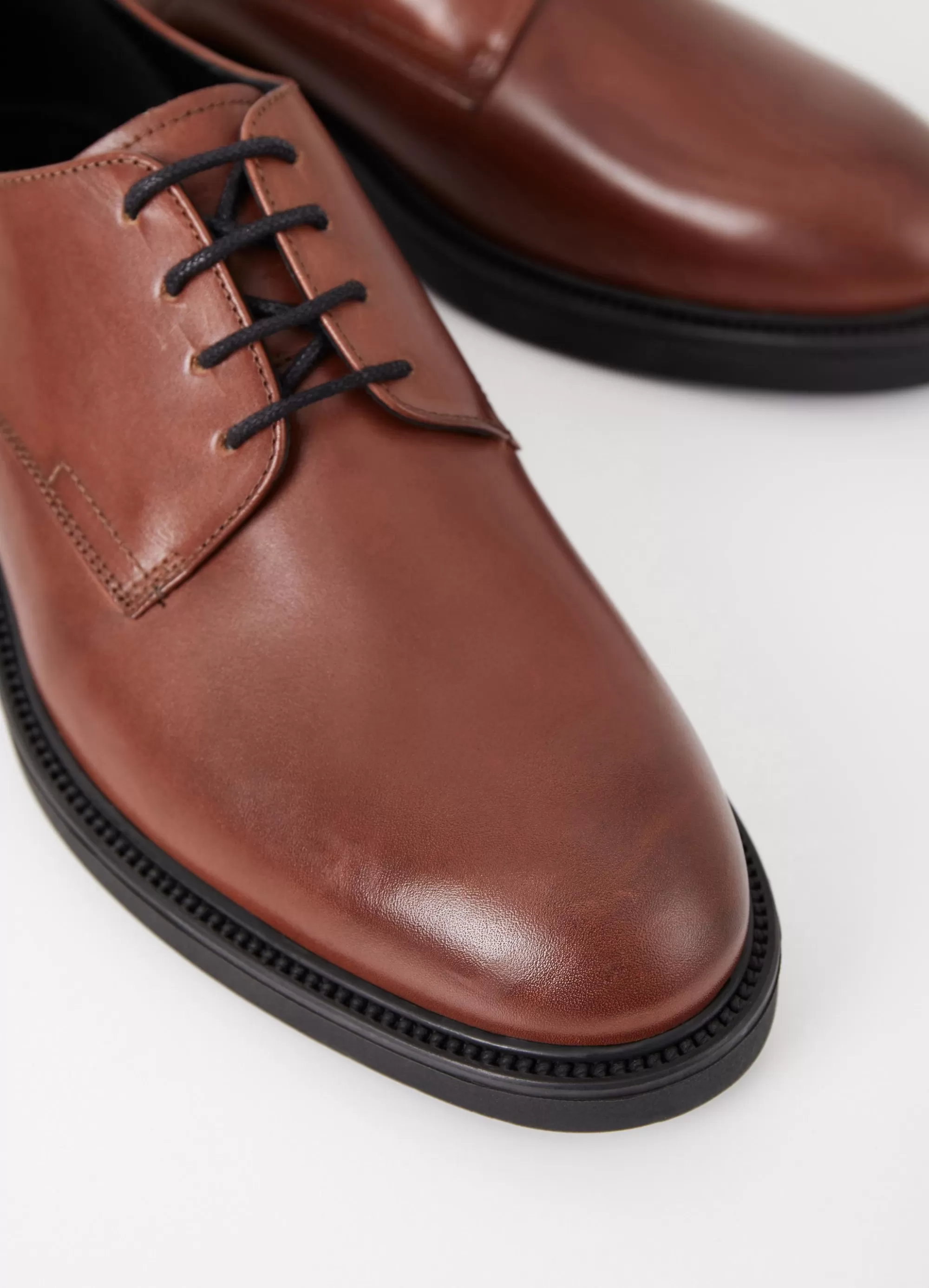 Vagabond Shoes | ALEX M SHOES Brownleather