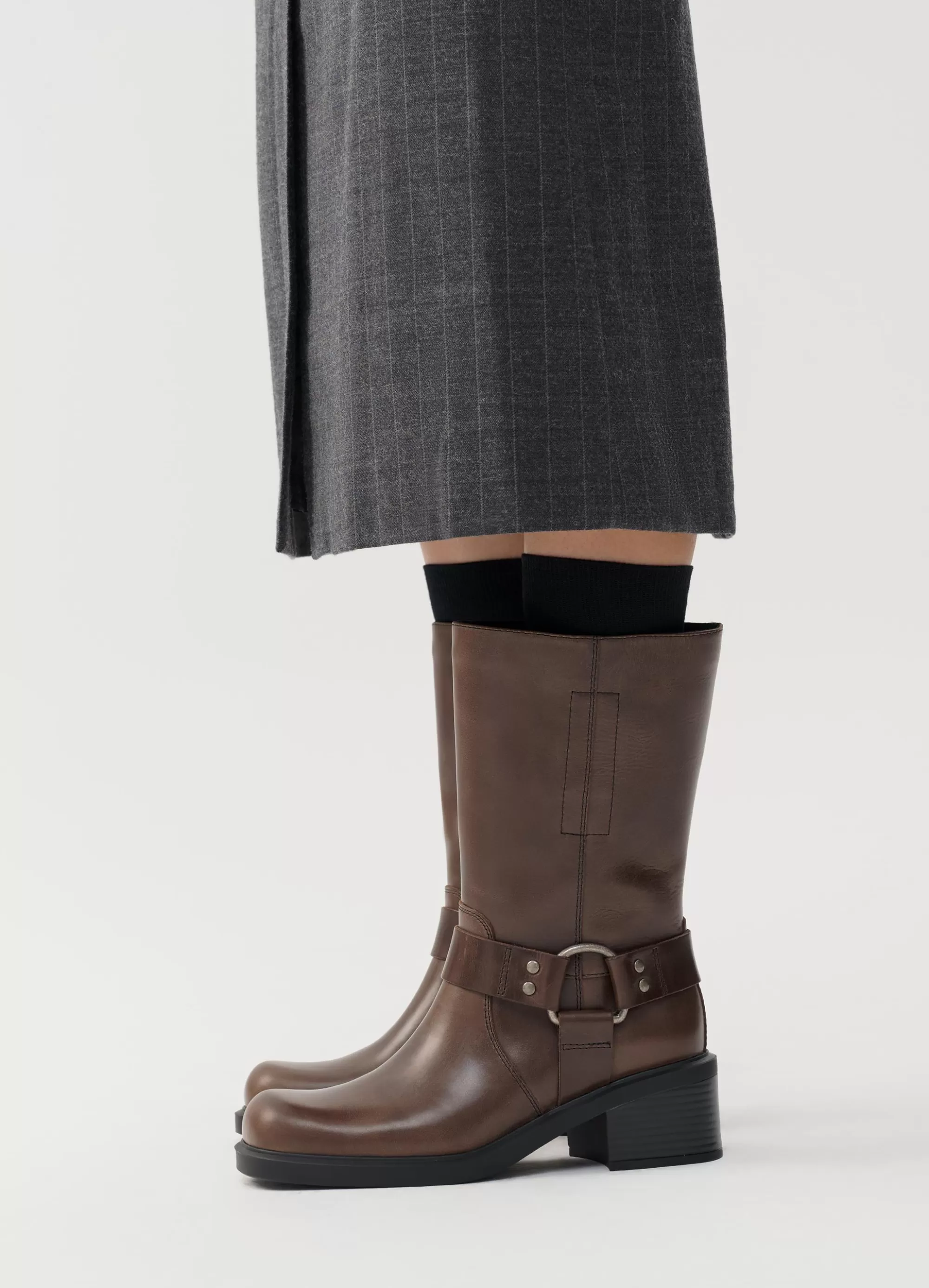 Vagabond Tall Boots | Boots | DANIELLA TALL BOOTS Brownoilynubuck