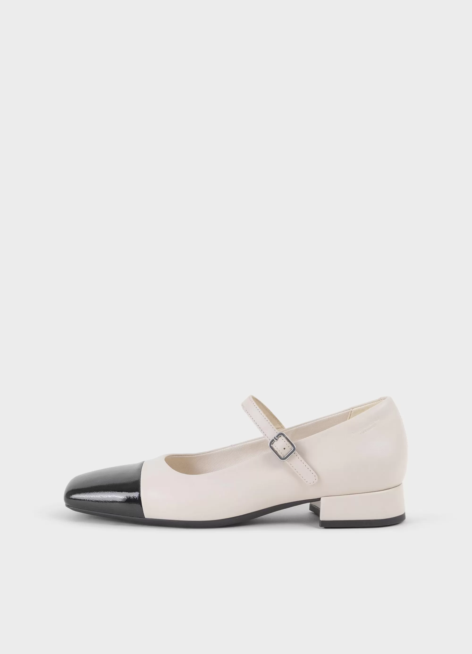 Vagabond Pumps | Mary Janes | DEBBI PUMPS Off-Whiteleather/comb