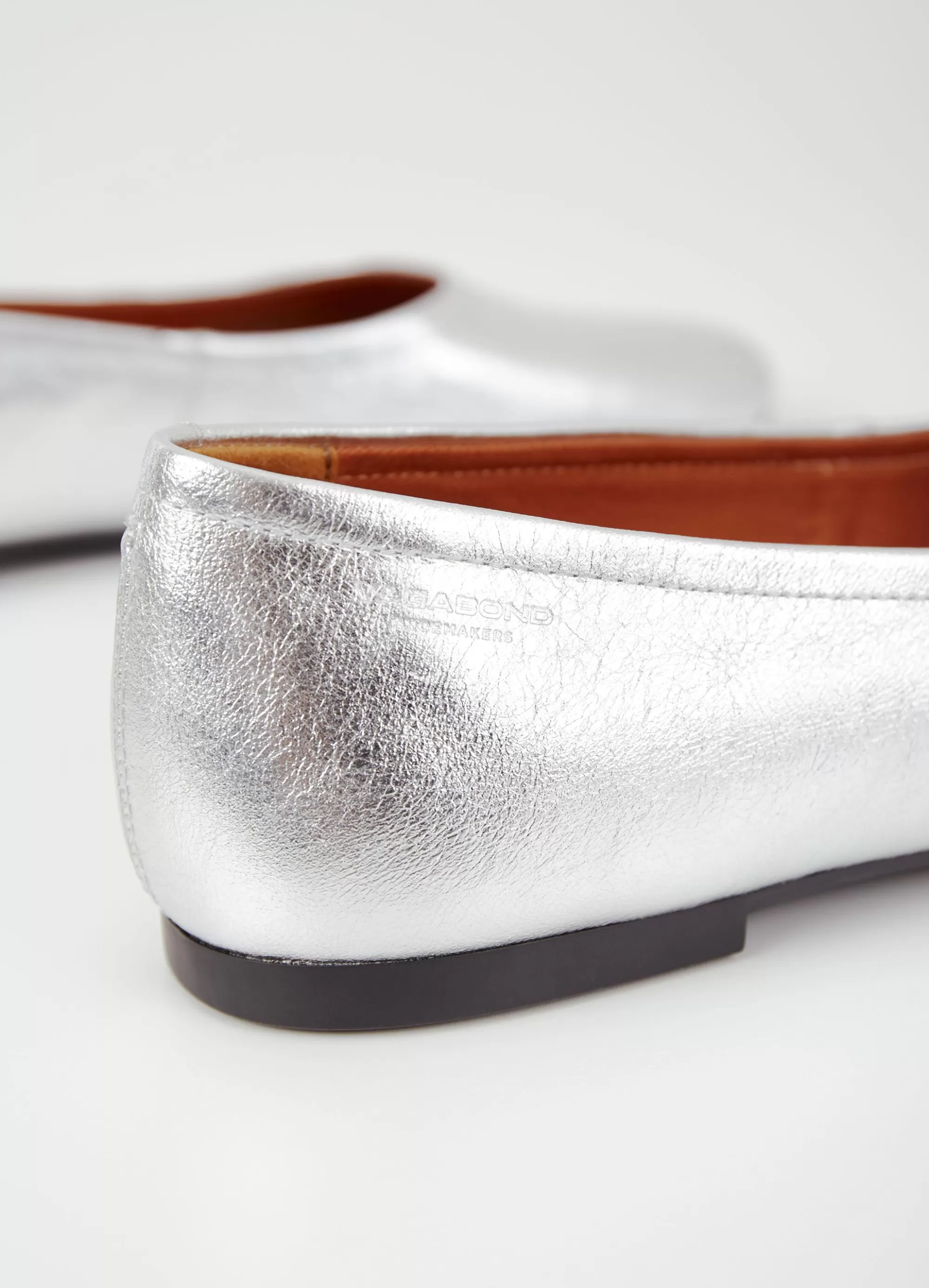 Vagabond Ballet Flats | JOLIN SHOES Silvermetallicleather