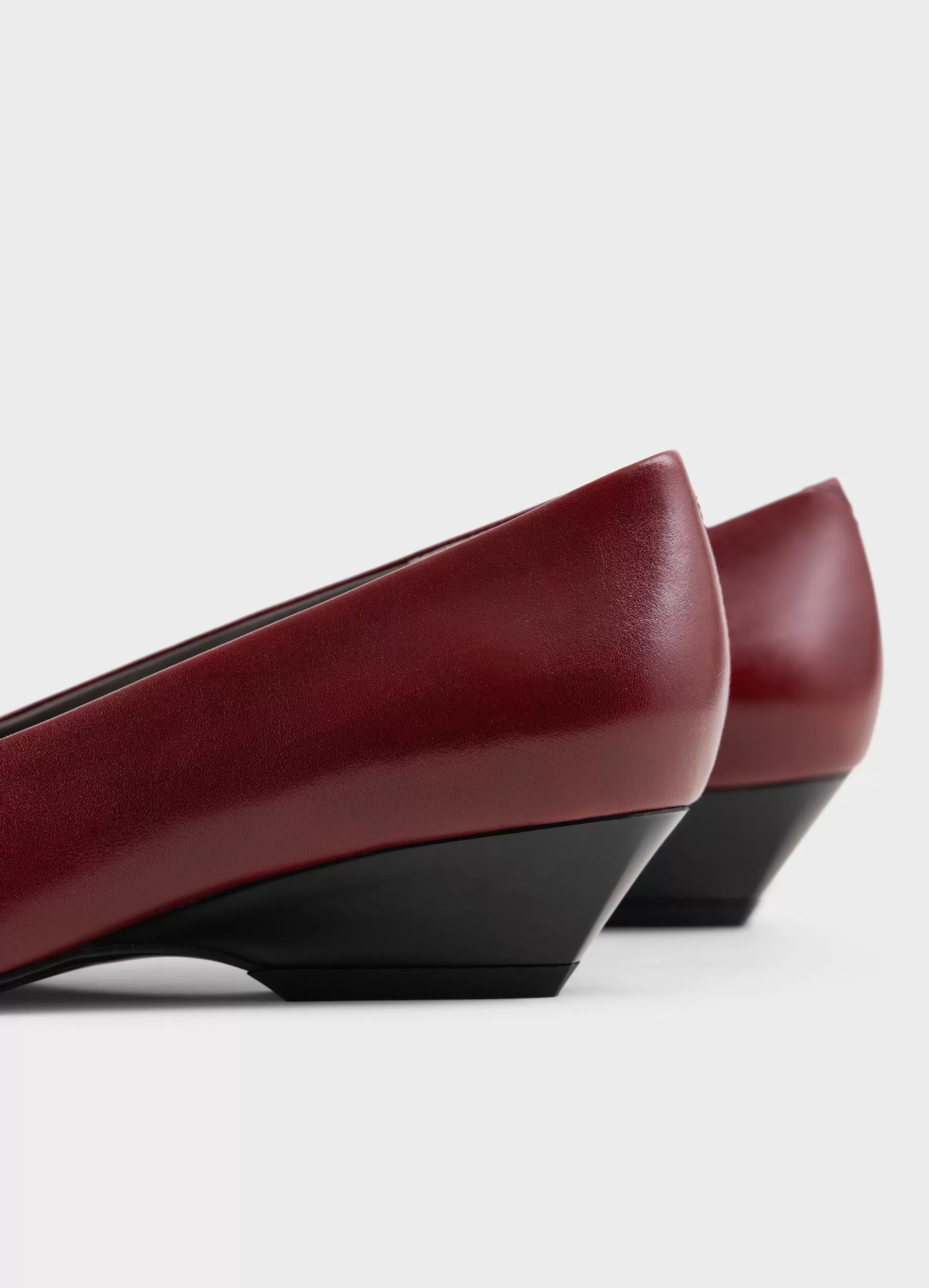 Vagabond Pumps | SONYA PUMPS DarkRedleather