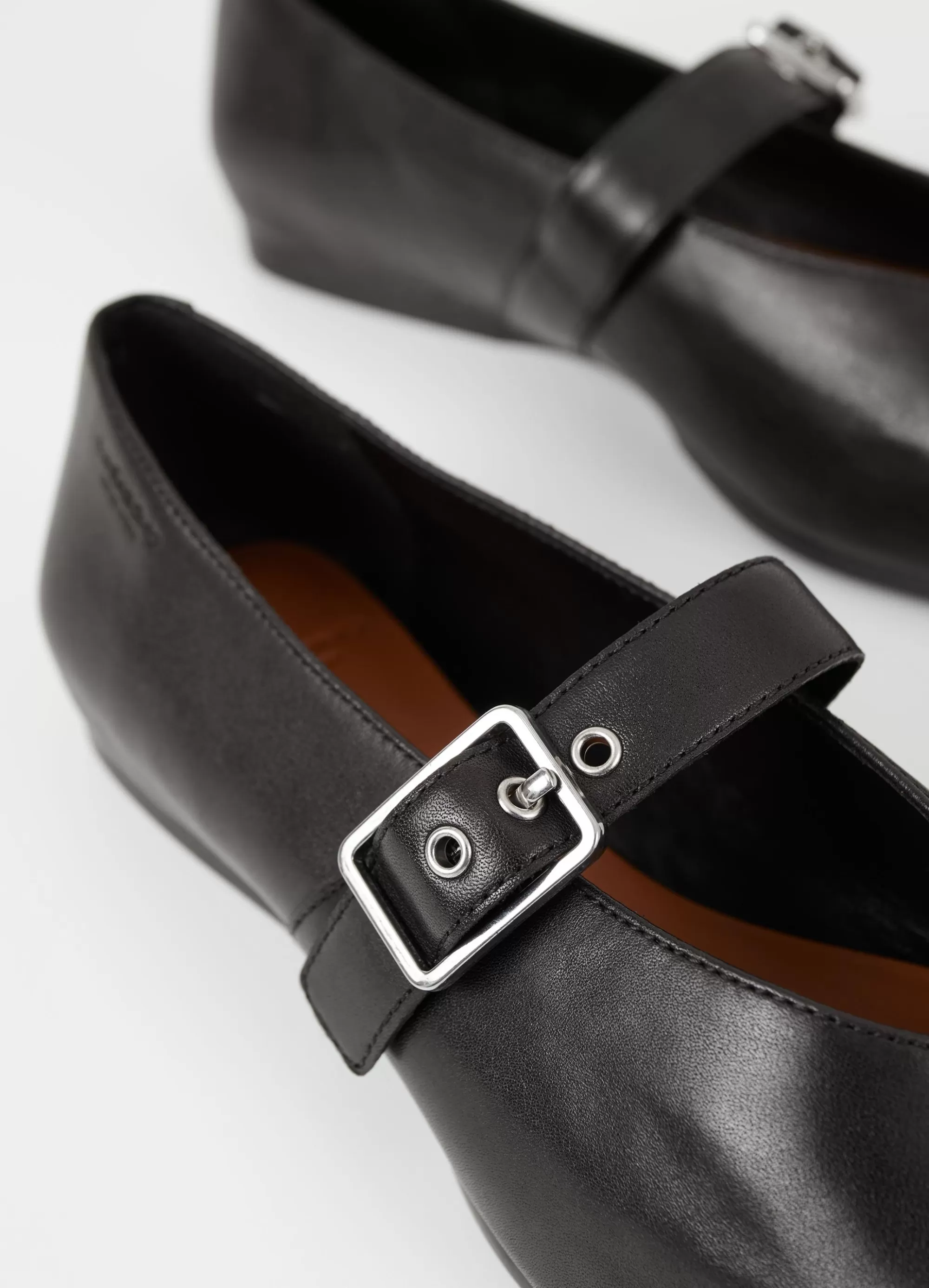 Vagabond Ballet Flats | Mary Janes | WIOLETTA SHOES Blackleather